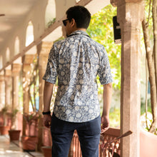 Load image into Gallery viewer, Handblock Printed Jaal Shirt - Bootaa By Textorium