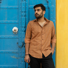 Load image into Gallery viewer, Vertical Leaf Printed Shirt - Bootaa By Textorium