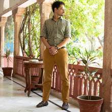Load image into Gallery viewer, Horizontal Leaf Printed Shirt - Bootaa By Textorium