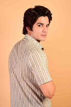 Load image into Gallery viewer, Grey Handblock Printed Cotton Half Sleeve Shirt