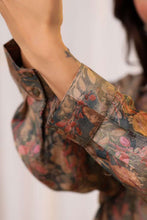 Load image into Gallery viewer, Dusty Brown Floral Co-Ord Set With Collar Detailing
