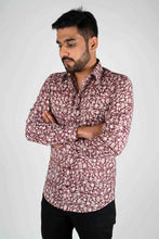 Load image into Gallery viewer, Handblock Printed Maroon Jaal Shirt - Bootaa By Textorium
